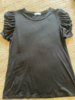 Black Puff Sleeve Crewneck Tee